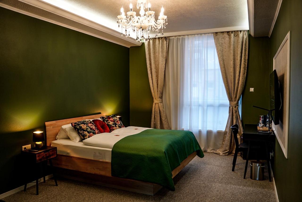 Hotel Residenz Luxury Apartments Мецинген Екстериор снимка