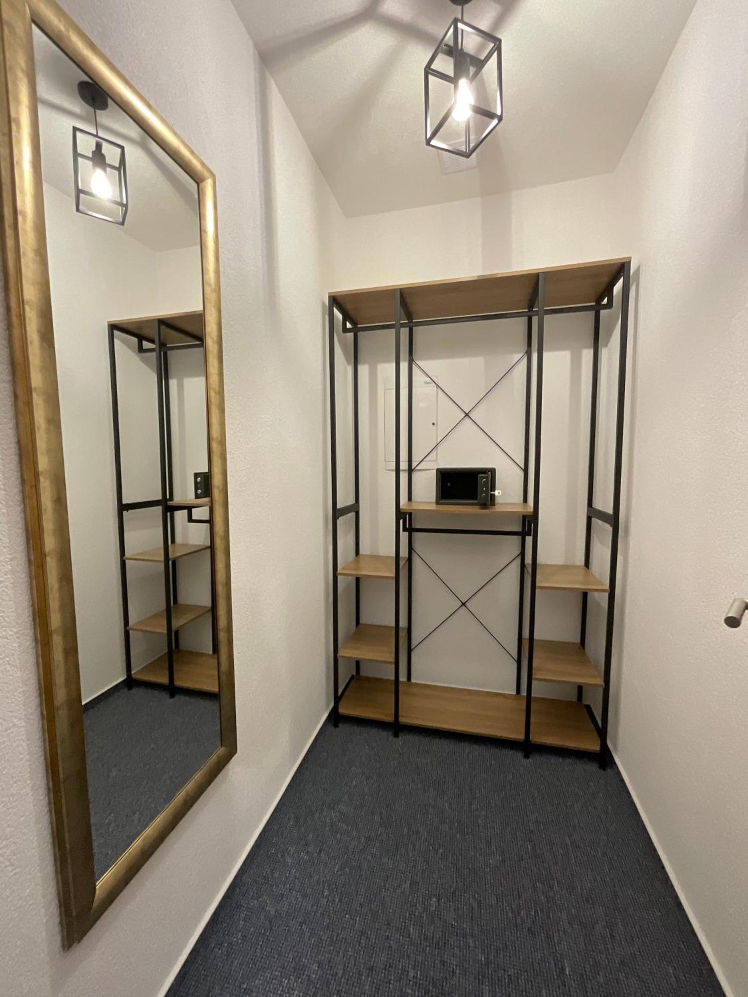 Hotel Residenz Luxury Apartments Мецинген Екстериор снимка